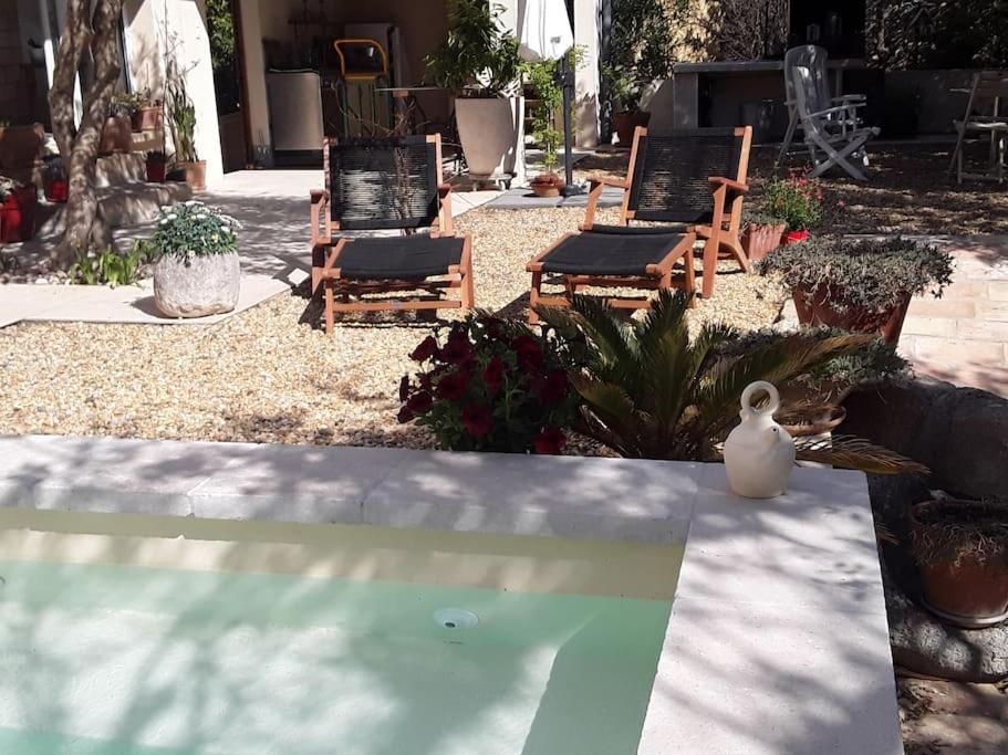 La Suite De Garlone Aujargues Bagian luar foto